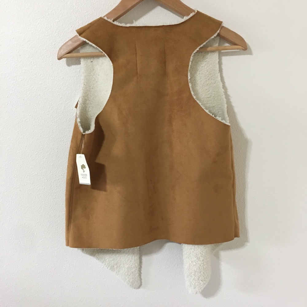 Tucker + Tate Faux Shearling Vest Ivory Vanilla NWT-Large - Picture 2 of 8